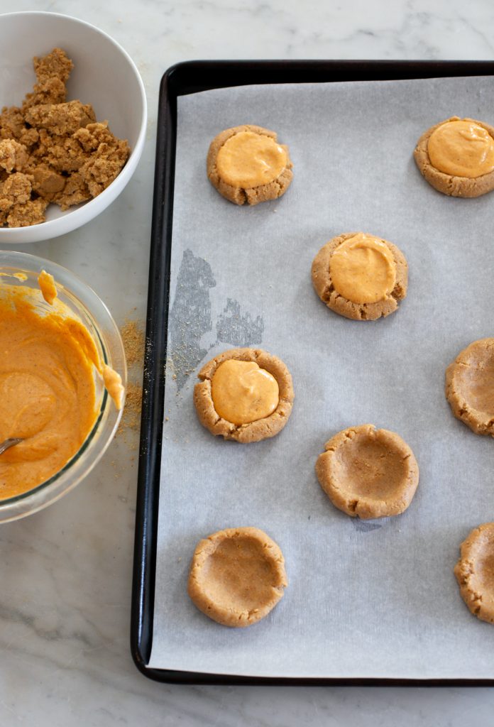 Pumpkin Cheesecake Cookies