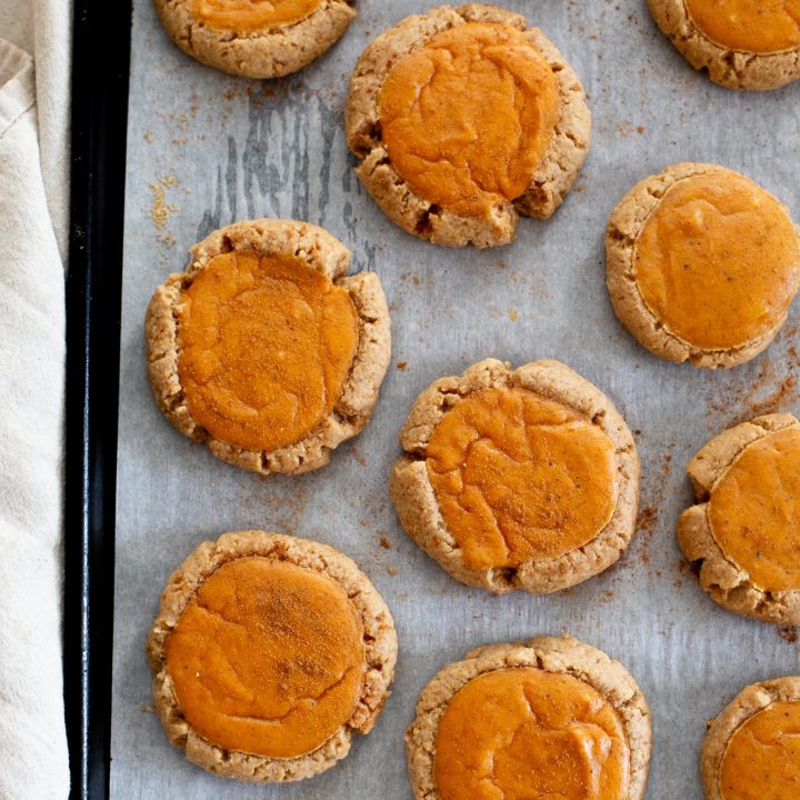 Pumpkin Cheesecake Cookies